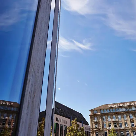 Steigenberger Icon Parkhotel Duesseldorf-2
